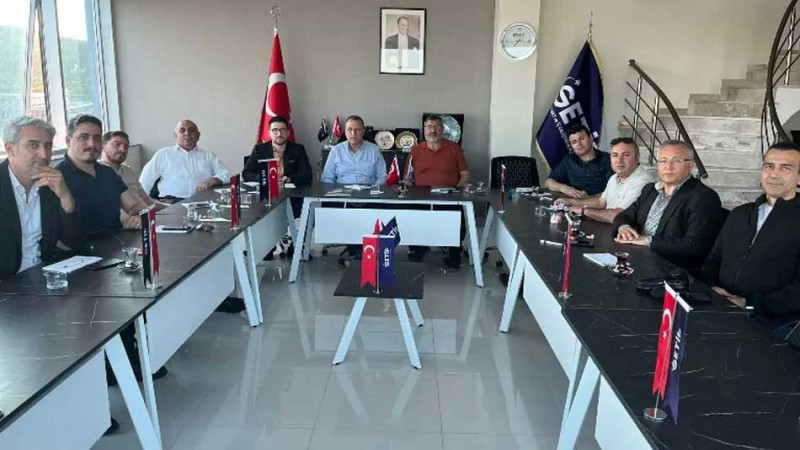 GEBZELİ İŞ İNSANLARI İRAN'A AÇILDI